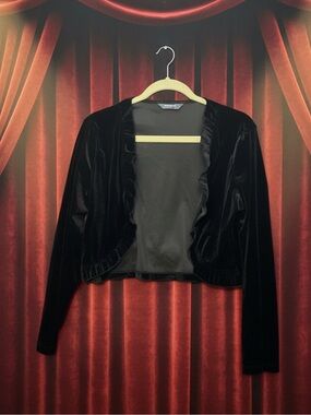 Black Velvet Cropped Bolero Jacket • NWT • 22" p2p, 18" length